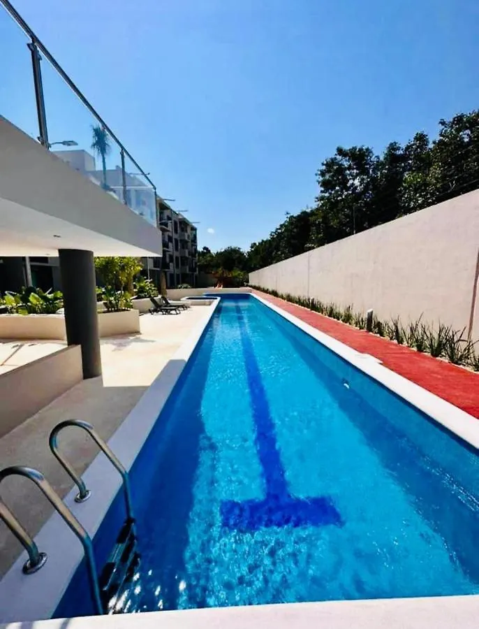 Broadway Condo Cancun Apartment