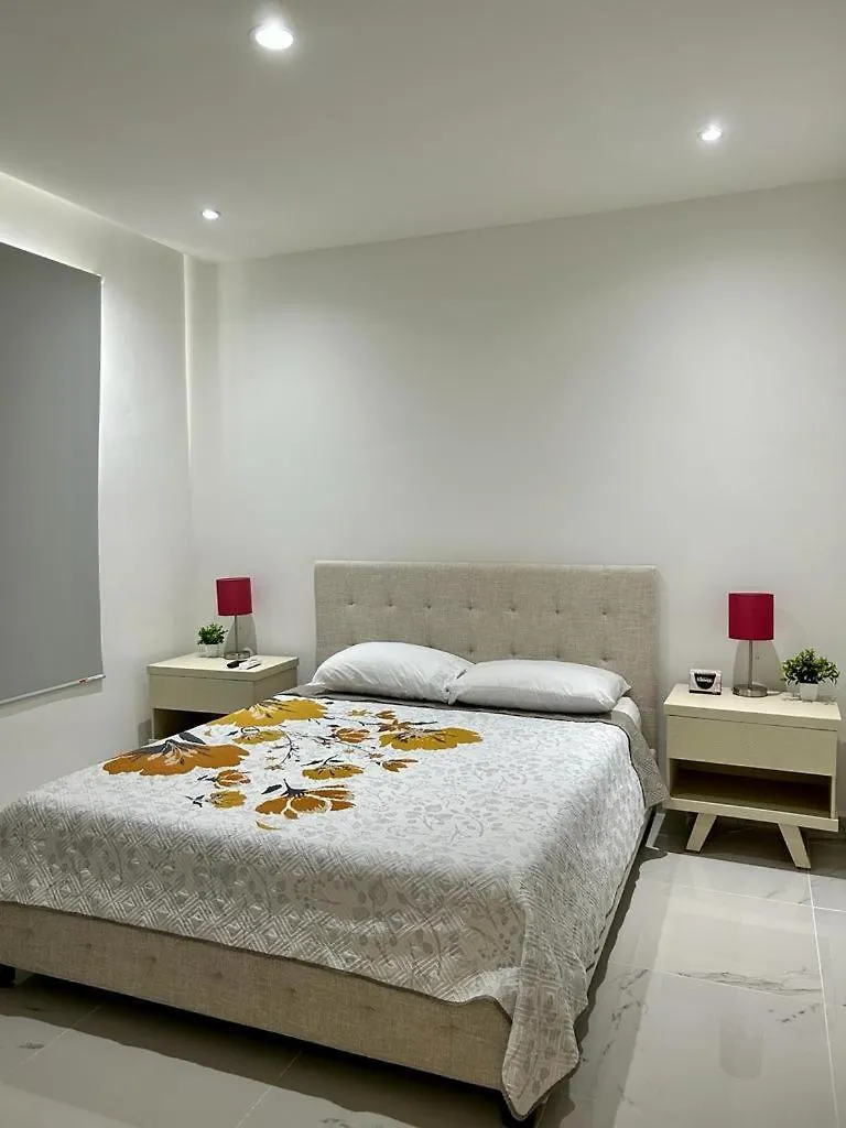 Apartment Broadway Condo Cancun